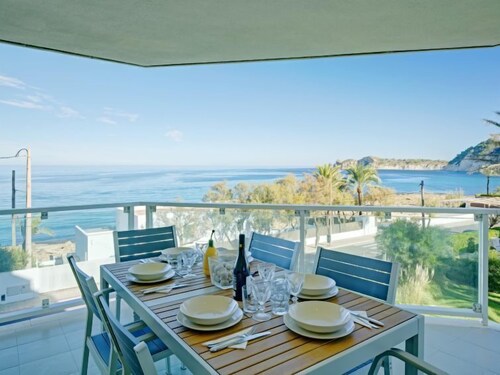 Global Golden Life Plus 6384