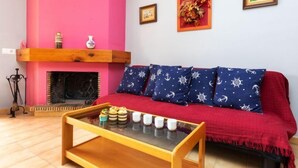 House, 3 Bedrooms, Terrace | Living room - Global Del Lago - By Global Rental Holidays 6387 (L'Escala)