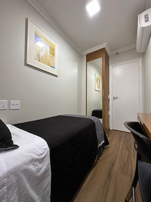 2 chambres, bureau, fer et planche à repasser, Wi-Fi gratuit