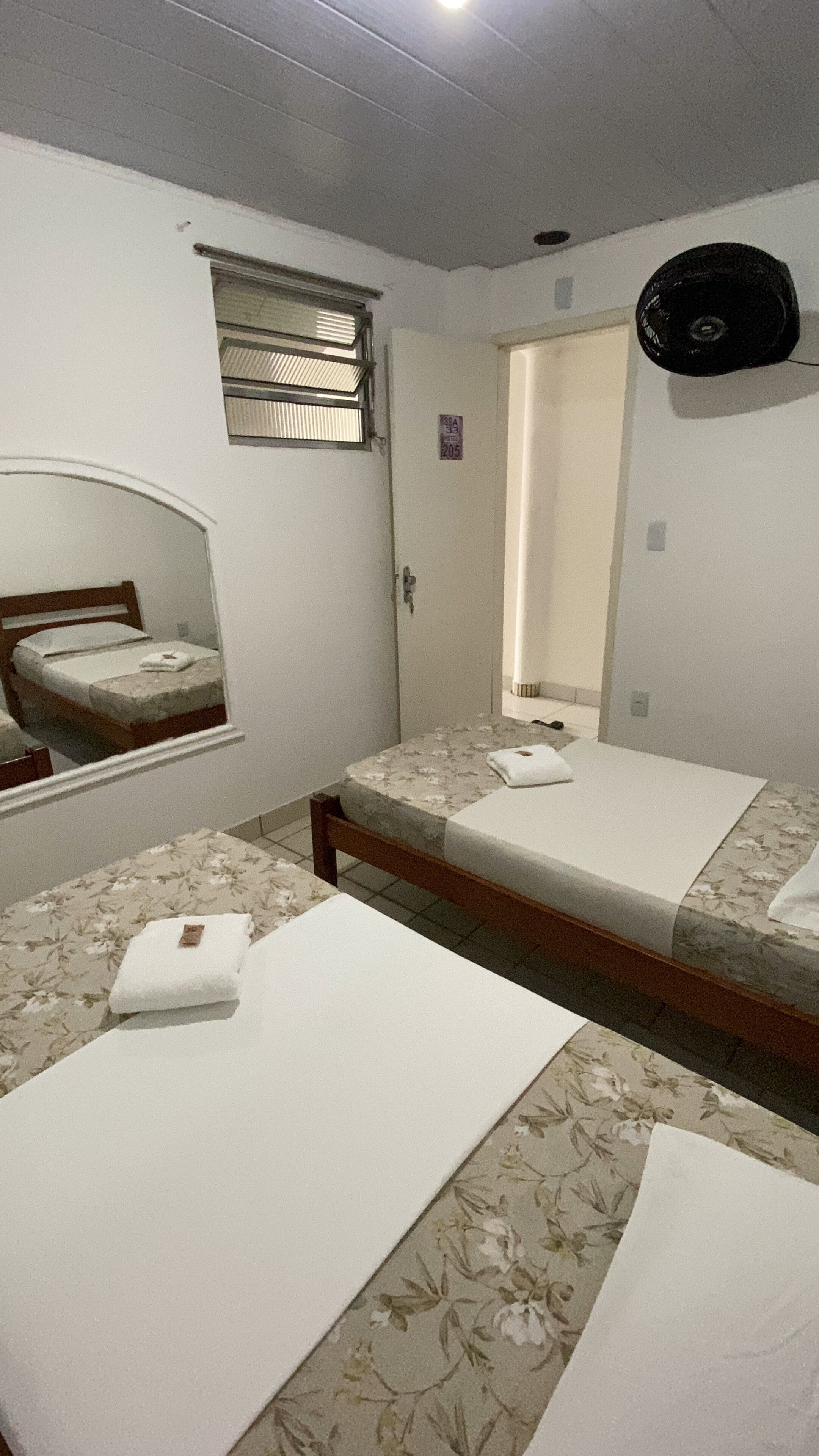 Economy Single Room | Free WiFi