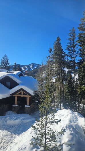 Exterior - Cozy 3-bedroom townhome in beautiful Winter Park with great views, WiFi (Winter Park)