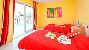 Huis, meerdere slaapkamers | 7 slaapkamers