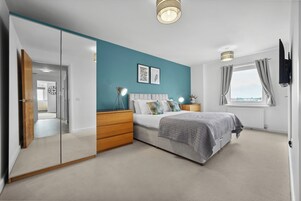 Business Apartment, Balcony, City View | 2 bedrooms, blackout drapes, iron/ironing board, travel crib