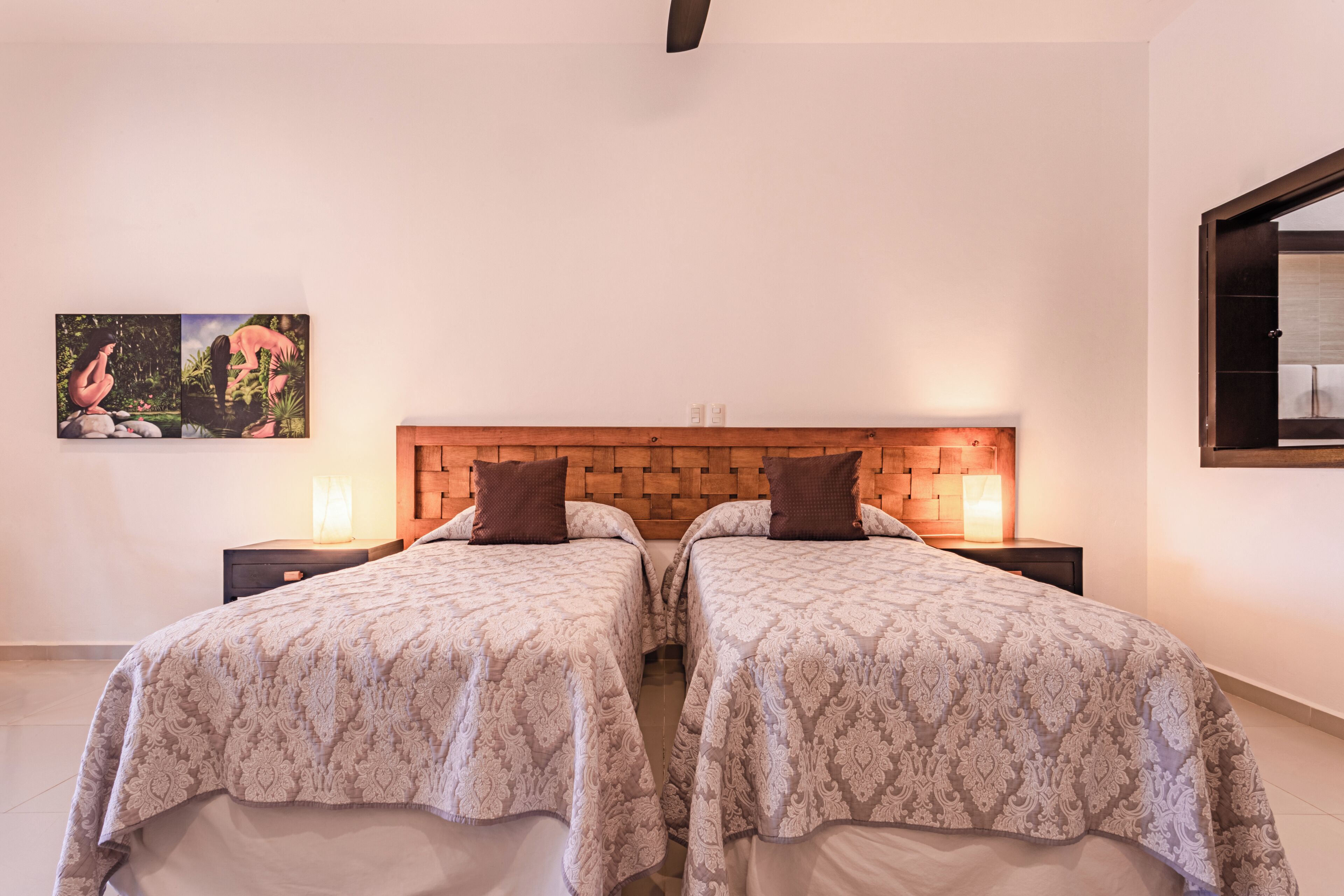 Foto - 13BDR Villa Bellamar Akumal - Private Chef - Beachfront - Weddings-Business Retreats-GOLF-Family