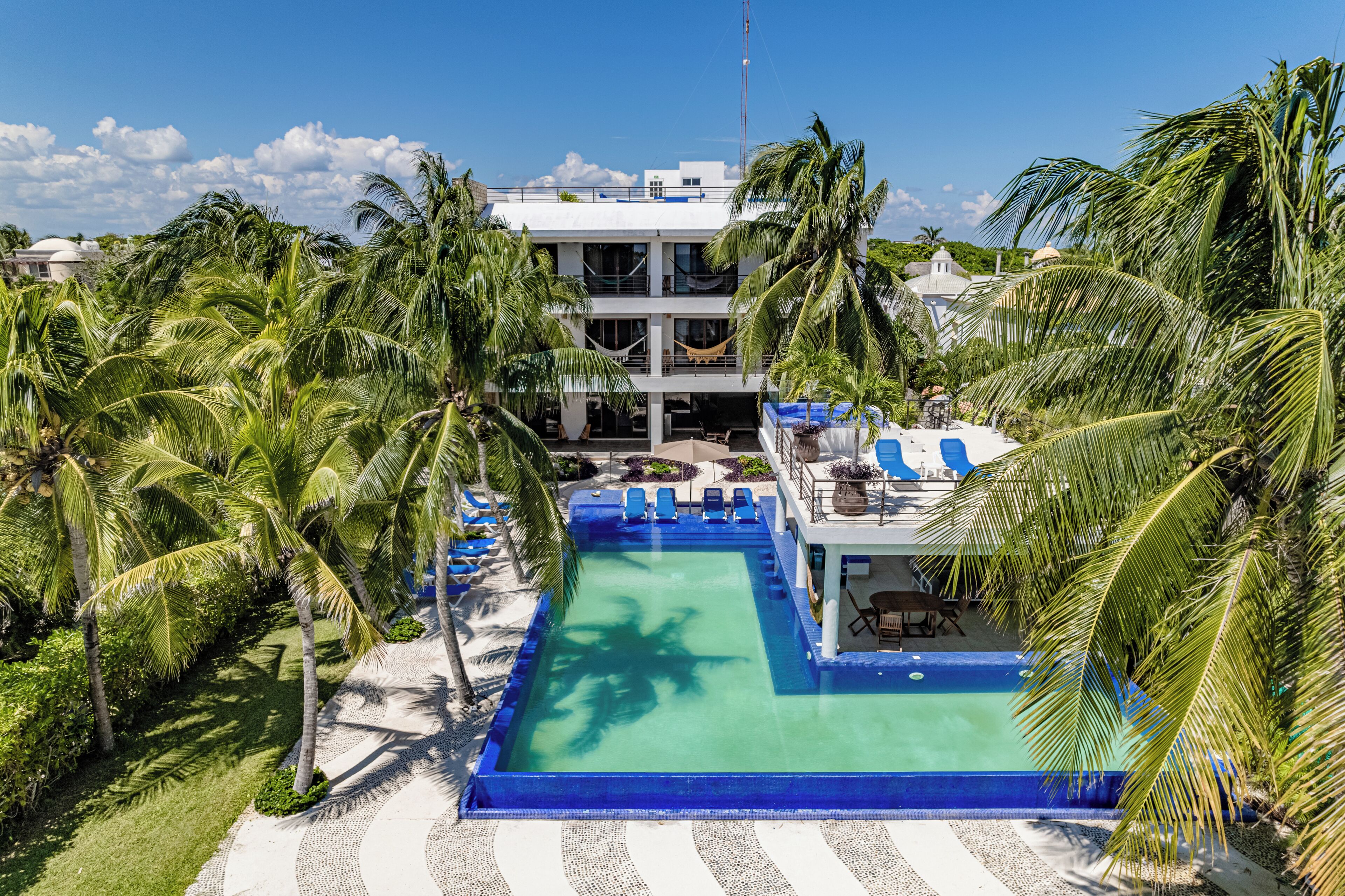 Foto - 13BDR Villa Bellamar Akumal - Private Chef - Beachfront - Weddings-Business Retreats-GOLF-Family