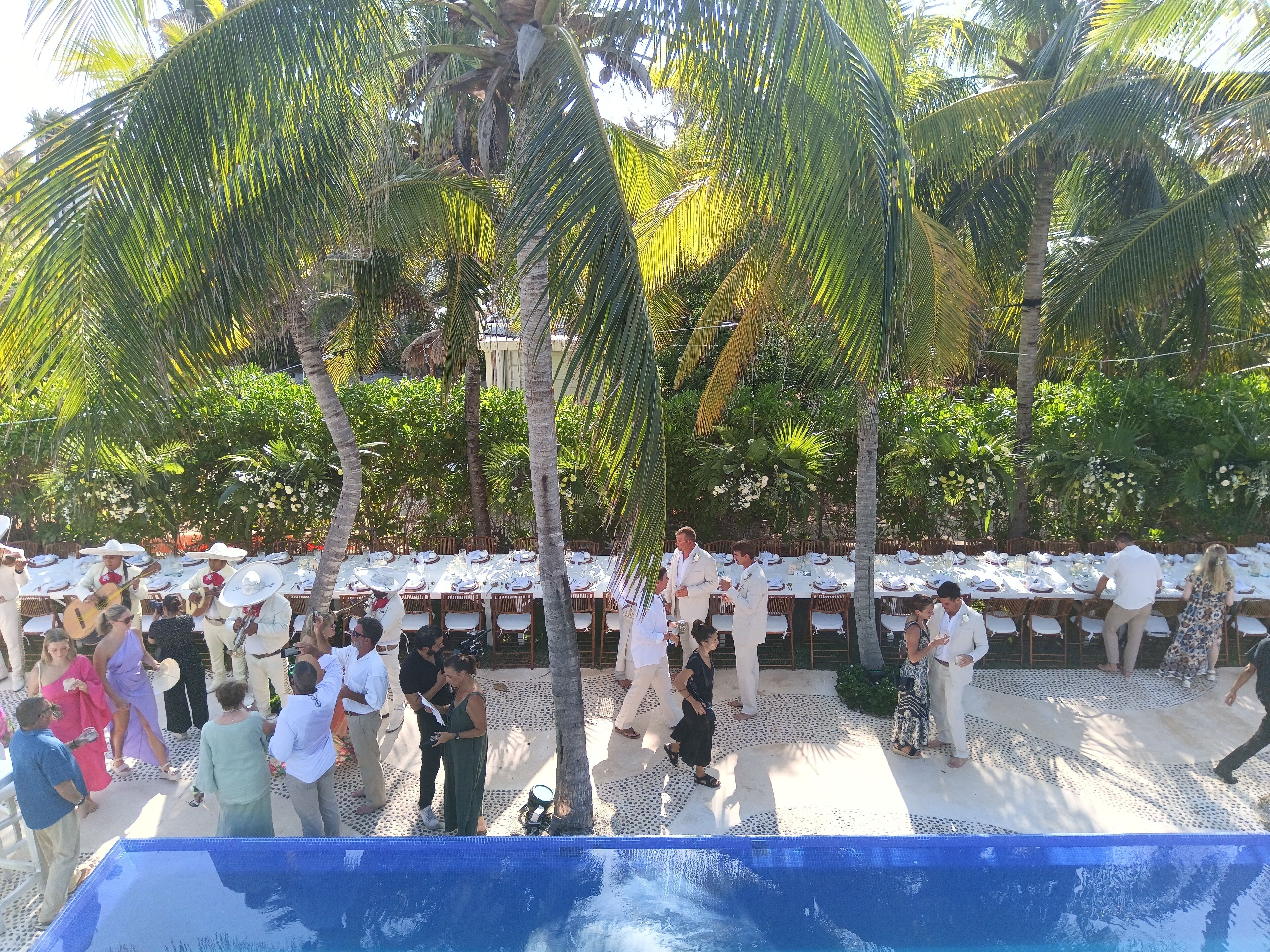 Foto - 13BDR Villa Bellamar Akumal - Private Chef - Beachfront - Weddings-Business Retreats-GOLF-Family