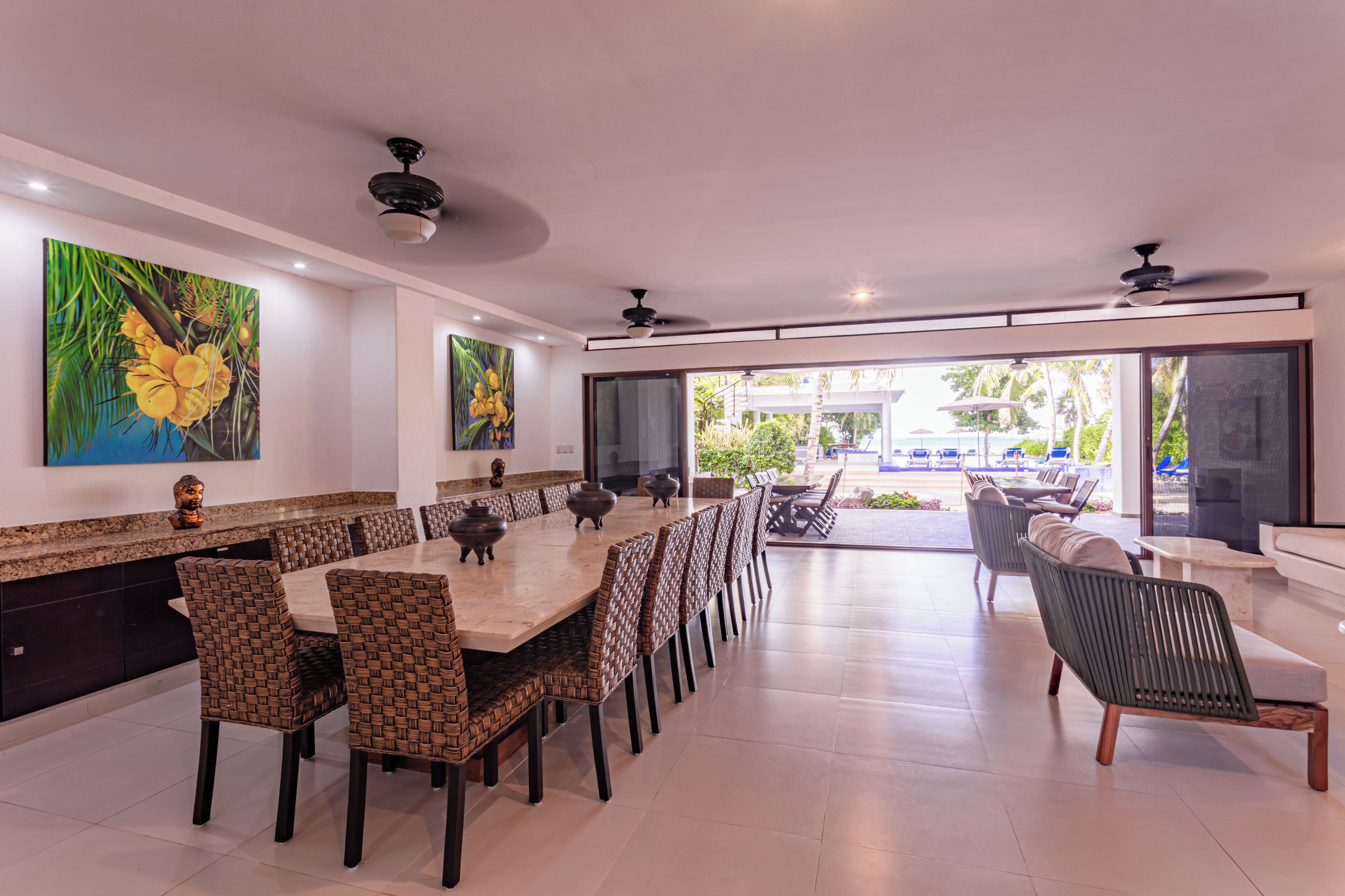 Foto - 13BDR Villa Bellamar Akumal - Private Chef - Beachfront - Weddings-Business Retreats-GOLF-Family