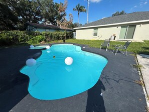 Pool - Charming 3-bedroom house in serene Eustis with POOL! Mins to Downtown MT. DORA. (Eustis)