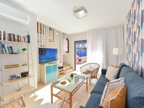 Bungalow, 4 Bedrooms, Terrace | Living area - Global Meloneras Bahía 10hh 6395 (San Bartolomé de Tirajana)
