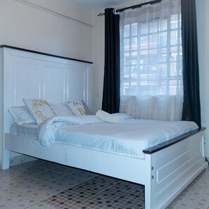 1 bedroom, iron/ironing board, WiFi - Cosy one bedroom in Trm mall Nairobi (Nairobi)