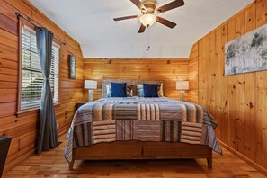 2 chambres, fer et planche à repasser, draps fournis