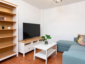 Casa, 4 habitaciones, Terraza | Área de sala de estar