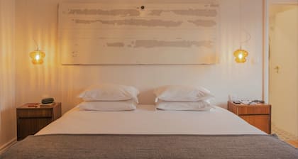 Charming farmhouse in marvelous SĂŁo Roque with AC, WiFi and greenhouses!