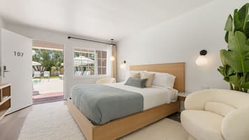 Estudio, 1 cama King size | 1 habitación, camas con efecto memoria y muebles diferentes