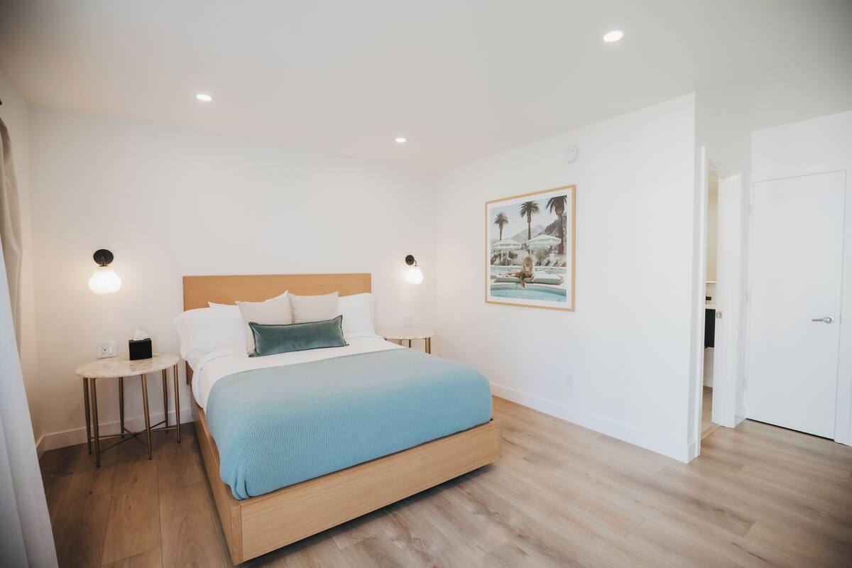 Betten mit Memory-Foam-Matratzen, kostenloses WLAN