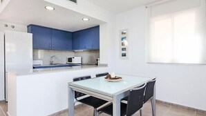 Huis, 4 slaapkamers, terras | Dineren