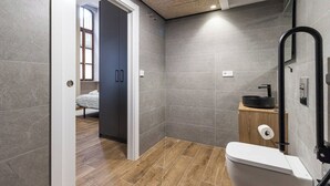 Unclassified image, 3 of 26, button - Premium Suite by the Turia River 2 (Valencia)