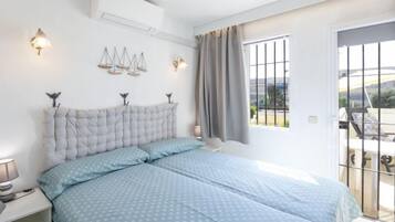 House, 2 Bedrooms, Terrace | 2 bedrooms