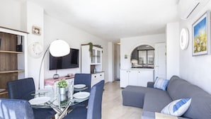 House, 2 Bedrooms, Terrace | Living area - Global Aurora - By Global Rental Holidays 6500 (Torremolinos)