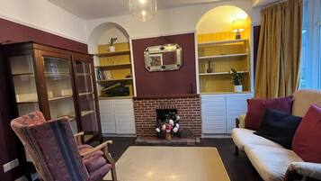 Smart TV, DVD player, books