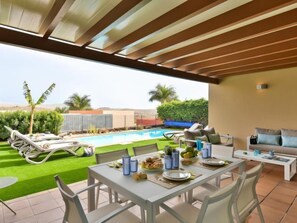 Villa, 4 Bedrooms, Terrace | Outdoor dining - Global P9 - By Global Rental Holidays 6504 (San Bartolomé de Tirajana)