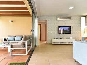 Living area - Global P9 - By Global Rental Holidays 6504 (San Bartolomé de Tirajana)