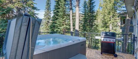 Bañera de hidromasaje exterior