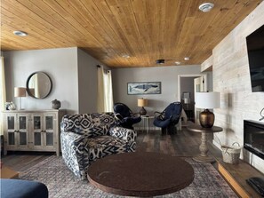 Älytelevisio, takka