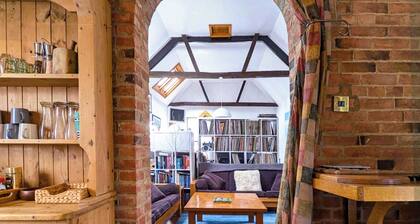 Charming 18th Century Georgian Barn Conversion.