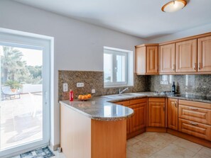 House, Multiple Bedrooms, Terrace | Private kitchen - Global Gavrena - By Global Rental Holidays 6655 (Benissa)