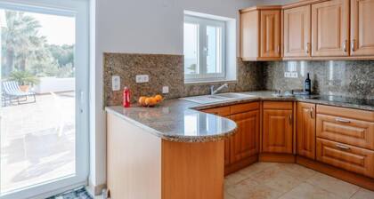 Global Gavrena - By Global Rental Holidays 6655