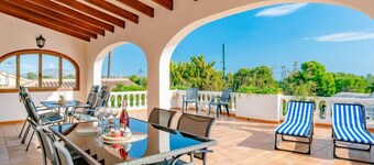 Global Gavrena - By Global Rental Holidays 6655