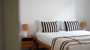 4 bedrooms, iron/ironing board, travel cot, free WiFi