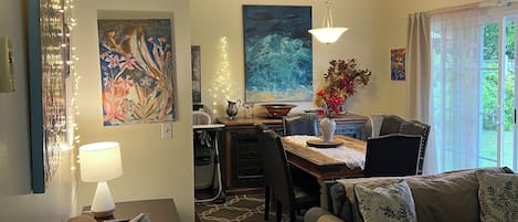 Smart TV, fireplace, table tennis, books