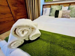 2 bedrooms, WiFi, bed sheets