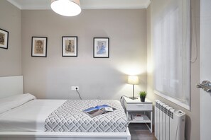 3 bedrooms, iron/ironing board, free WiFi, bed sheets - FABRA 3-1 - Three Bedroom Apartment, Sleeps 4 (Barcelona)