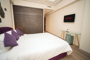 1 chambre, fer et planche à repasser, Wi-Fi, draps fournis