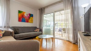 Ferienhaus, 5 Schlafzimmer, Terrasse | Wohnbereich