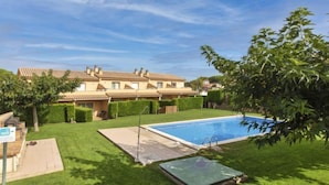 Pool - Global Tramuntana - By Global Rental Holidays 6702 (L'Escala)