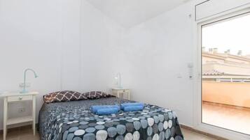 House, 4 Bedrooms, Terrace | 4 bedrooms