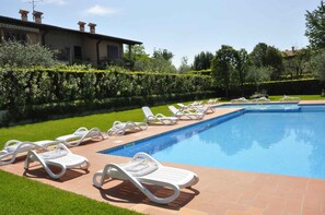 Pool - Holiday flat Apartment near the centre (Lazise)