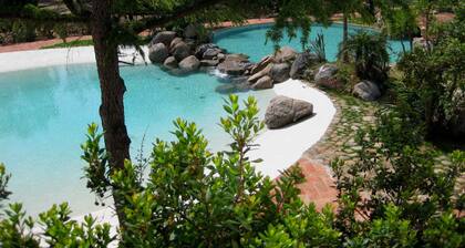 Mobilehome with air conditioning, terrace and pool