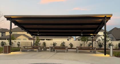 Charming bed & breakfast in excellent Houston with AC, WiFi