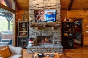 Interior - Timber Ridge-2 Bedroom, Pet Friendly, Luxury Cabin Rental, Panoramic Mountain Views, High Speed Internet, Rafting, Horseback Riding-Nantahala NC (Topton)