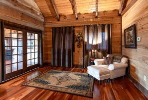 Unclassified image, 4 of 23, button - The Sanctuary-Pet Friendly Luxury Cabin Rental, Sits on Top of the Mountain, High Speed Internet, Hot Tub, 30 Minutes to Great Smoky Mountains, in Nantahala NC (Topton)