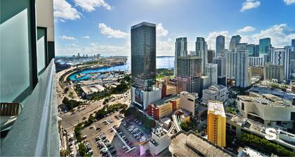 Miami Luxury Studio With City View