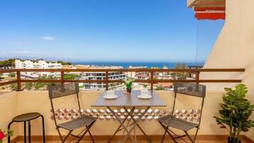 House, 2 Bedrooms, Terrace | Outdoor dining