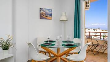 House, 2 Bedrooms, Terrace | Dining