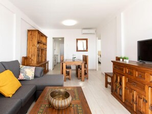 Hus - 4 sovrum | Vardagsrum