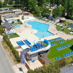 Piscina interna, piscina externa